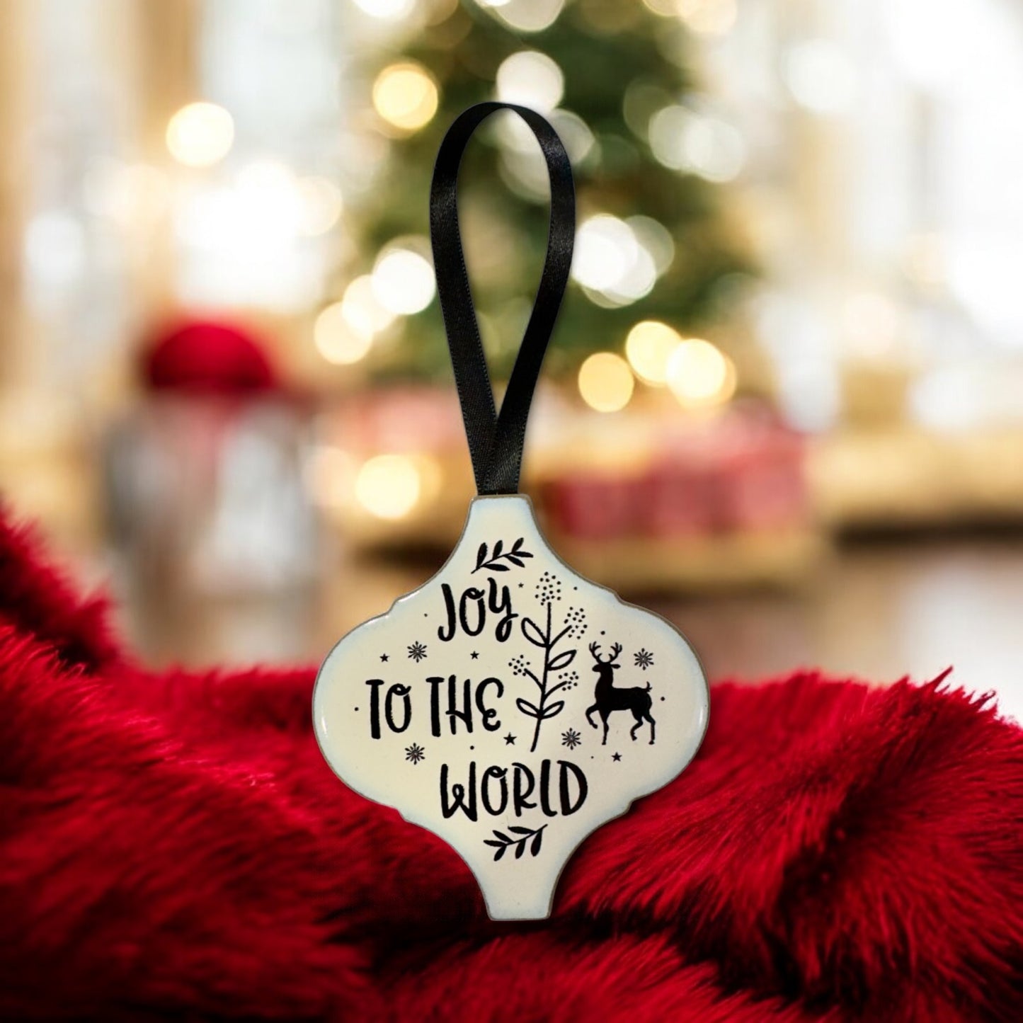 Arabesque Christmas Ornament - Joy To The World