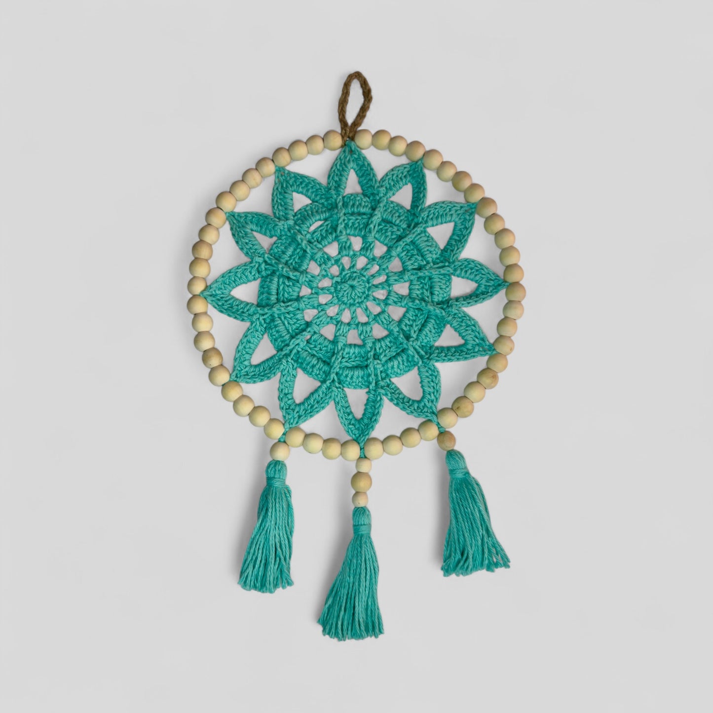 Atrapasueños de macramé estilo boho hecho a mano de 12" - Decoración de guardería y habitación para niños - Turquesa